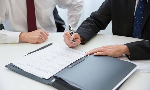 7 étapes pour choisir le bon avocat en droit criminel